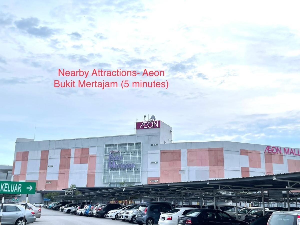 Entire Cozy Home 16 • 3 Bedroom @ Alma Bukit Mertajam Luaran gambar