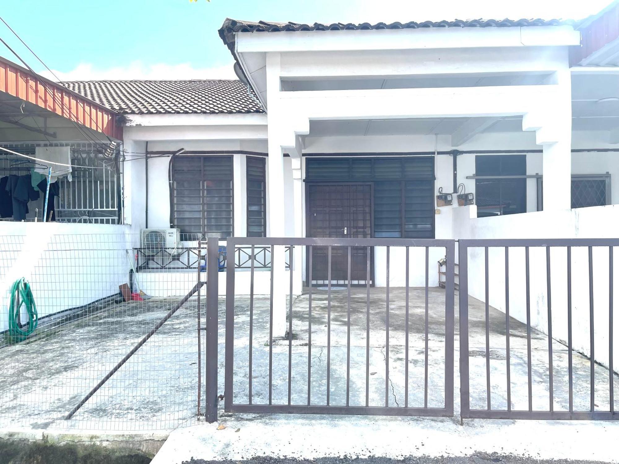 Entire Cozy Home 16 • 3 Bedroom @ Alma Bukit Mertajam Luaran gambar
