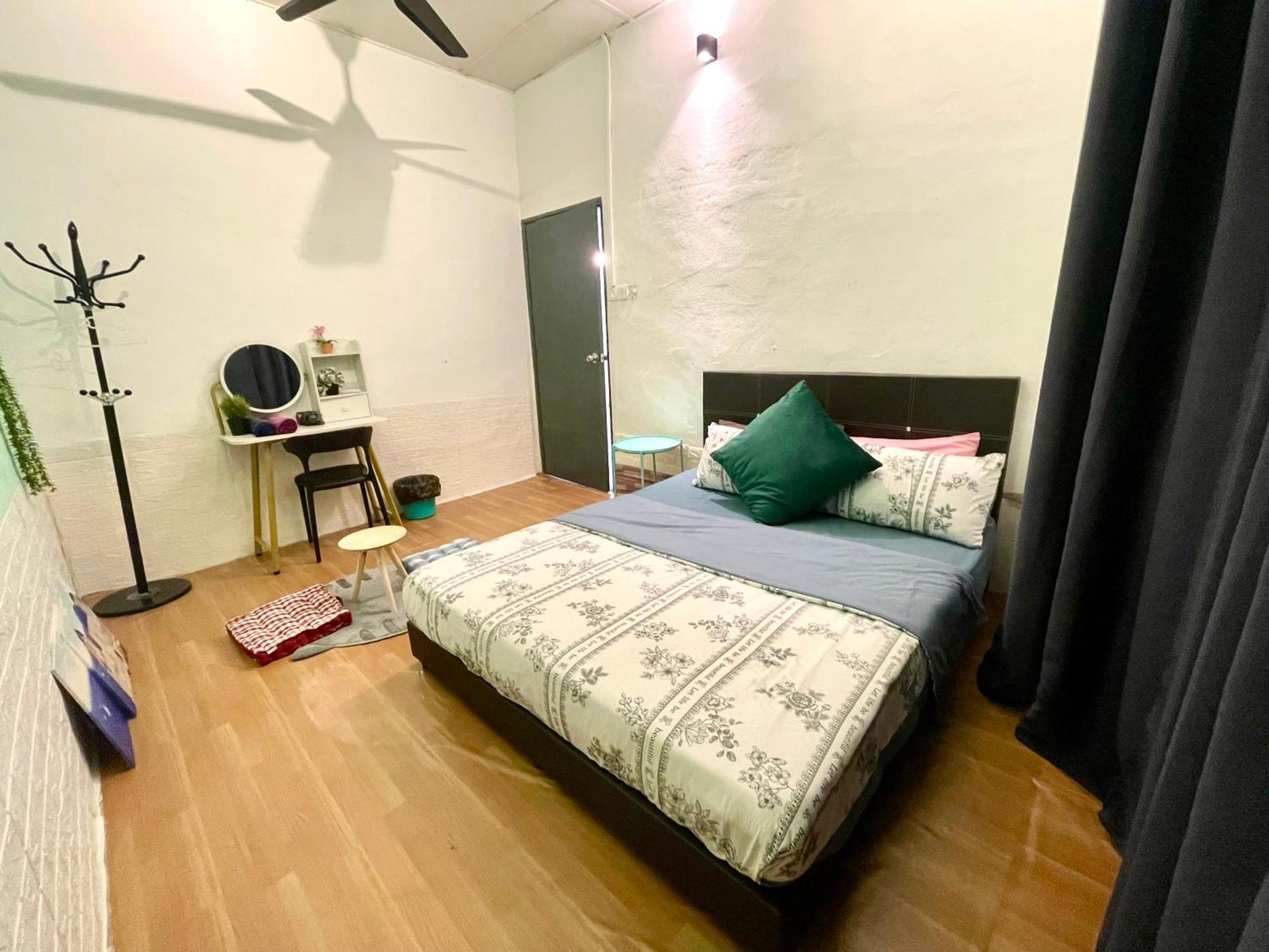 Entire Cozy Home 16 • 3 Bedroom @ Alma Bukit Mertajam Luaran gambar